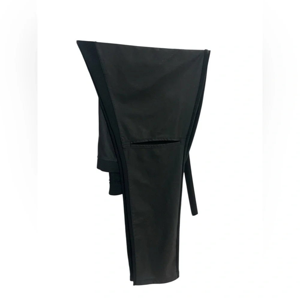 Additionelle Faux Black Leggings - Picture 2 of 2